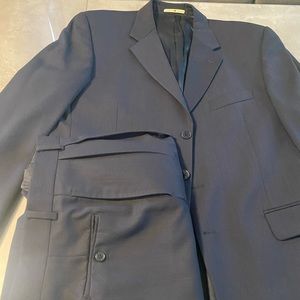 Joseph Abboud 42R Textured Navy Suit W/ Pants